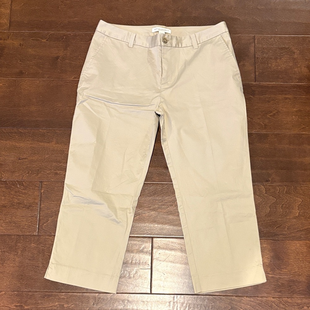 Banana Republic Women's Khaki Straight-Leg Cropped Chinos
